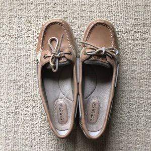 NEW WOMENS SPERRY SHOES